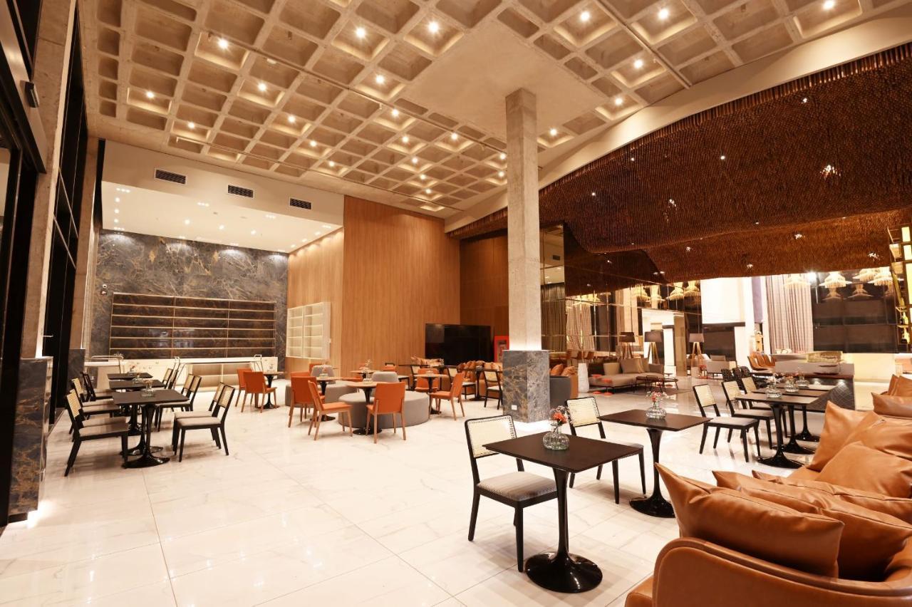 Novotel Santa Cruz De La Sierra Ngoại thất bức ảnh